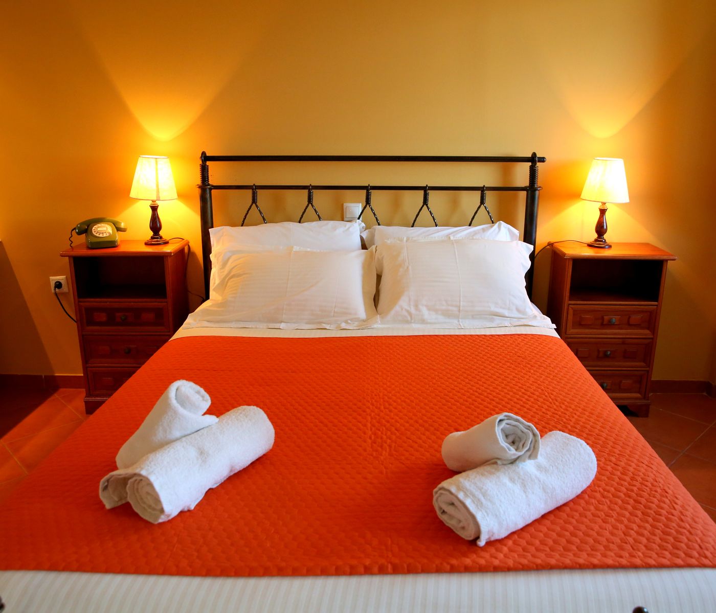 Hotel-Sunrise-Inn-Room-41