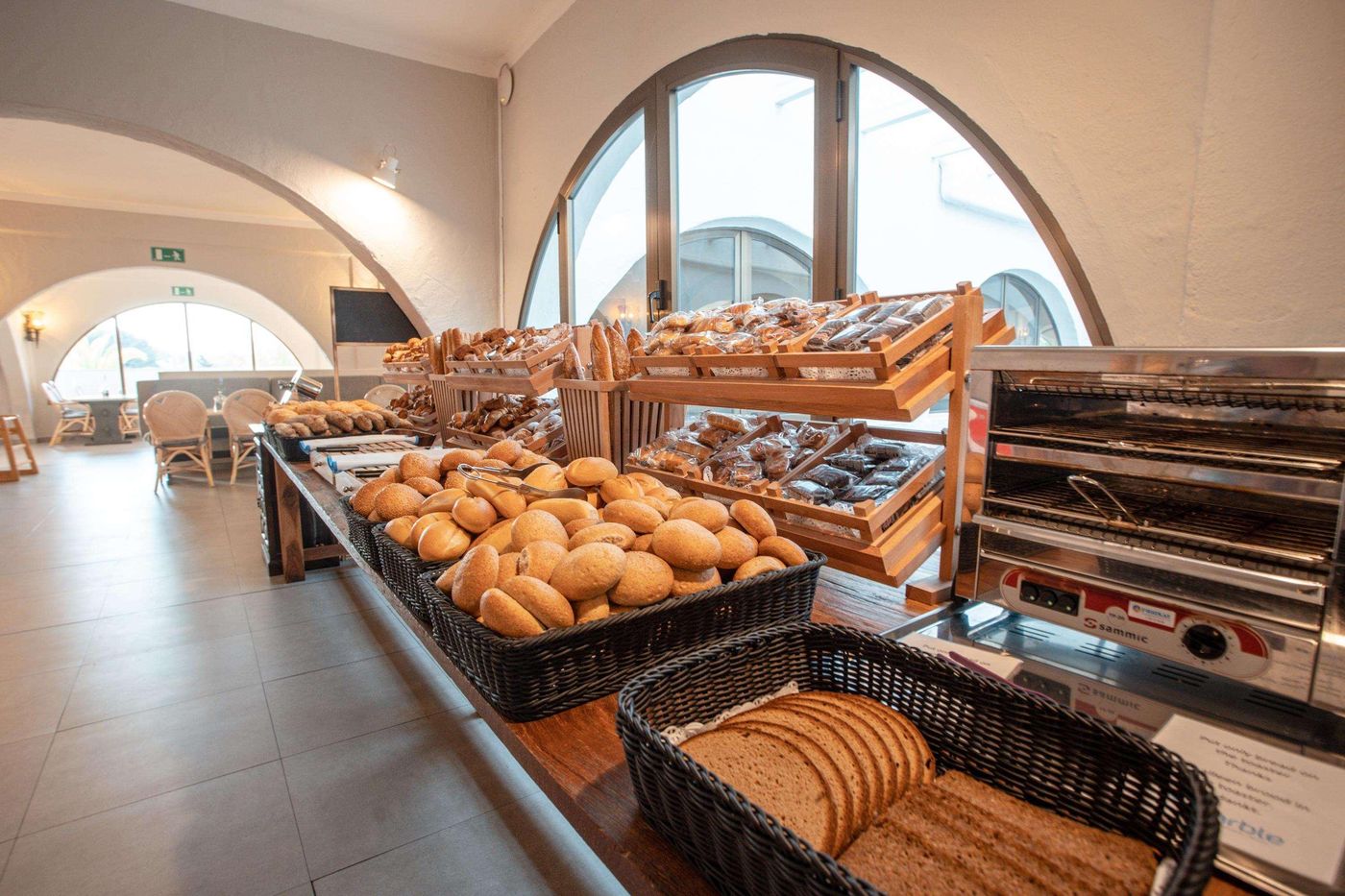 Marble-Hotel-Stella-Maris-Restaurant-58