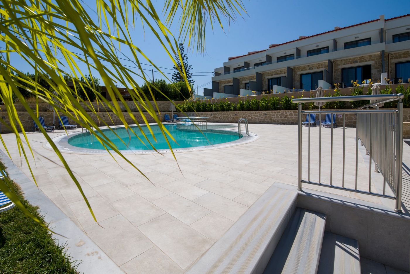 Selini-Suites-Pool-6