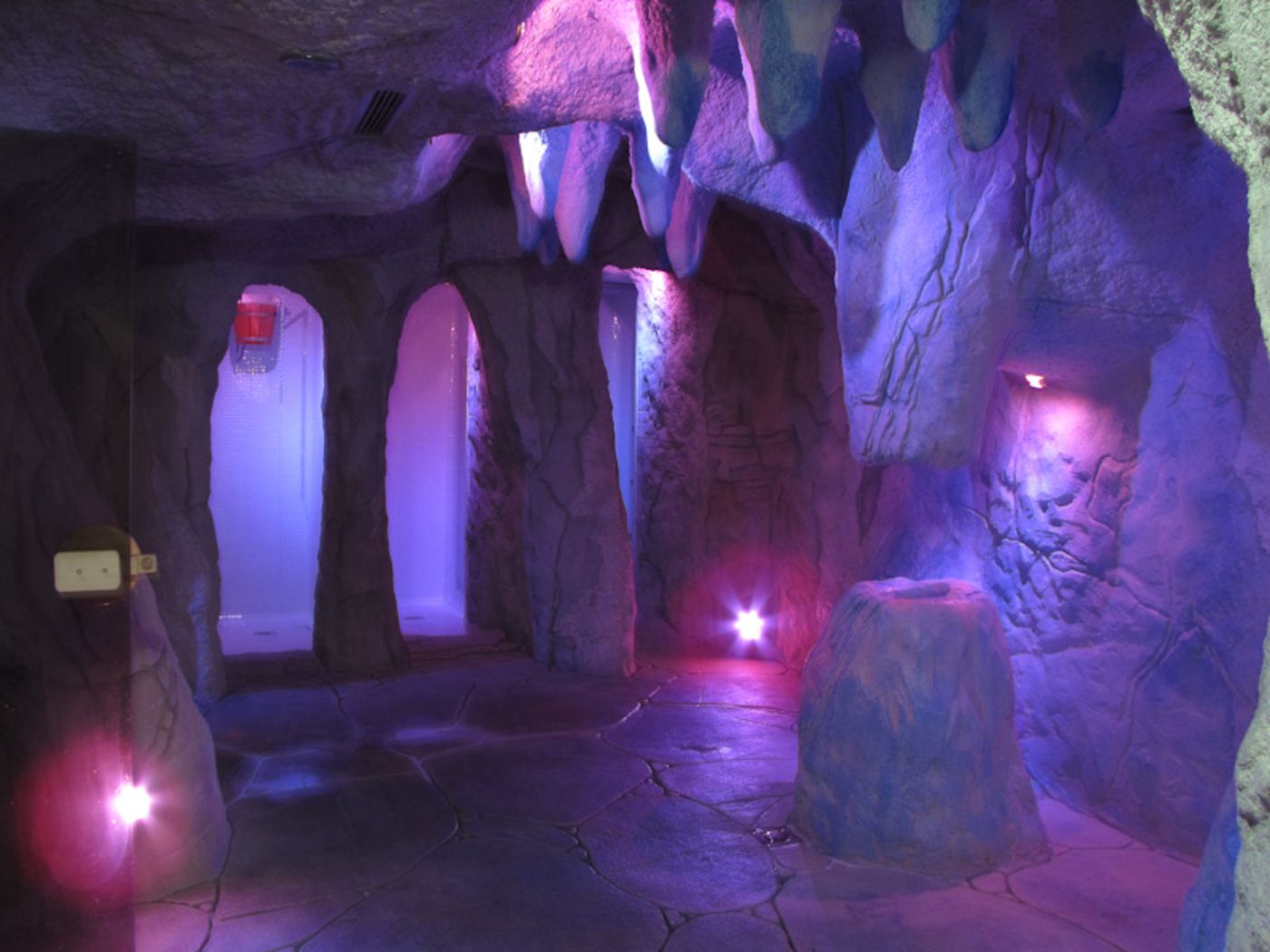 Maria Manuela-Spain-Benia De Onis-General view-6