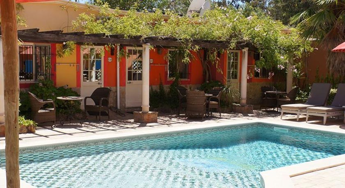 Vilas Dinis - Adults Only