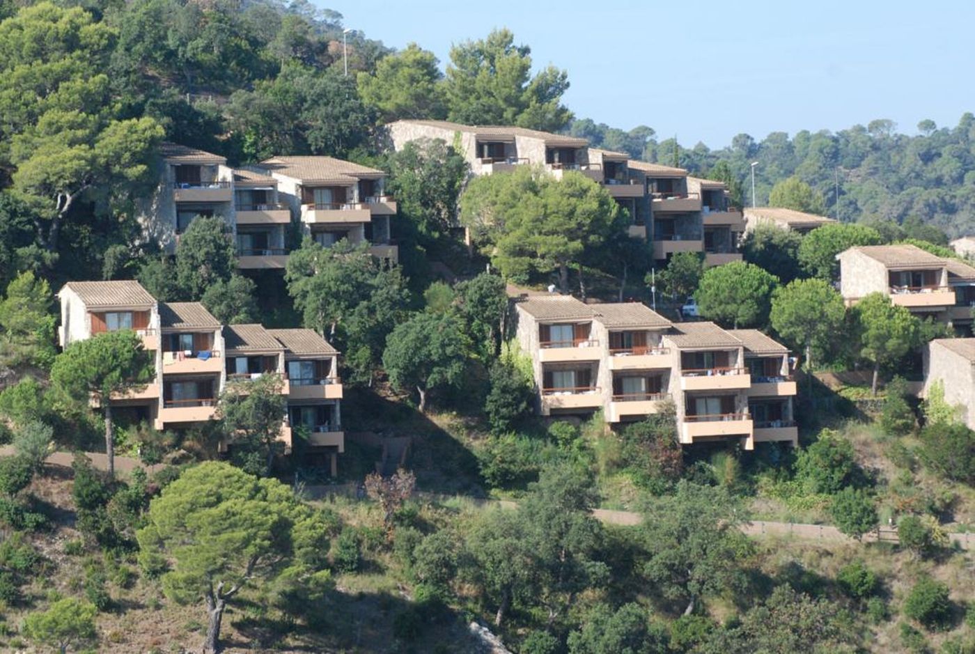 Giverola-Resort-General-view-67