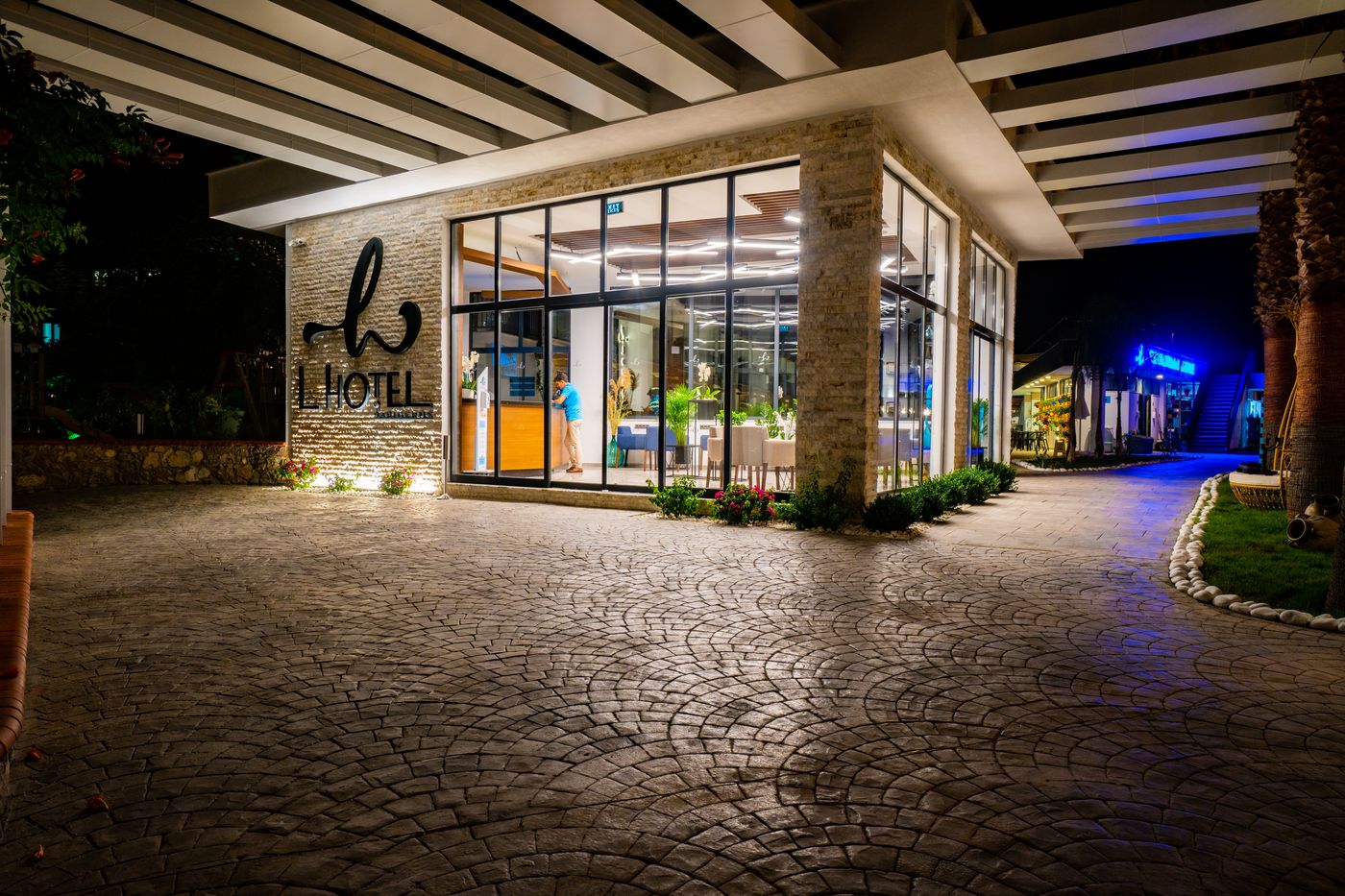 L-Hotel-Sarigerme-Lobby-25