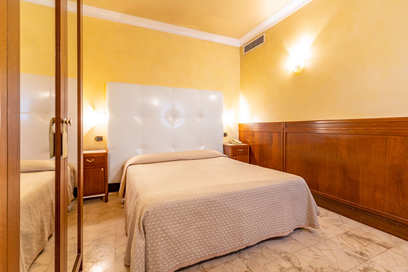 Hotel-Panorama-Room-25