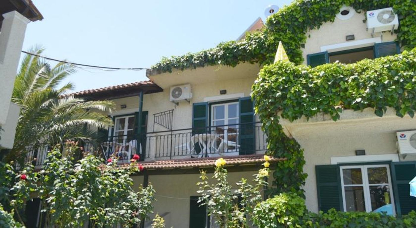 Mayflower Apartments