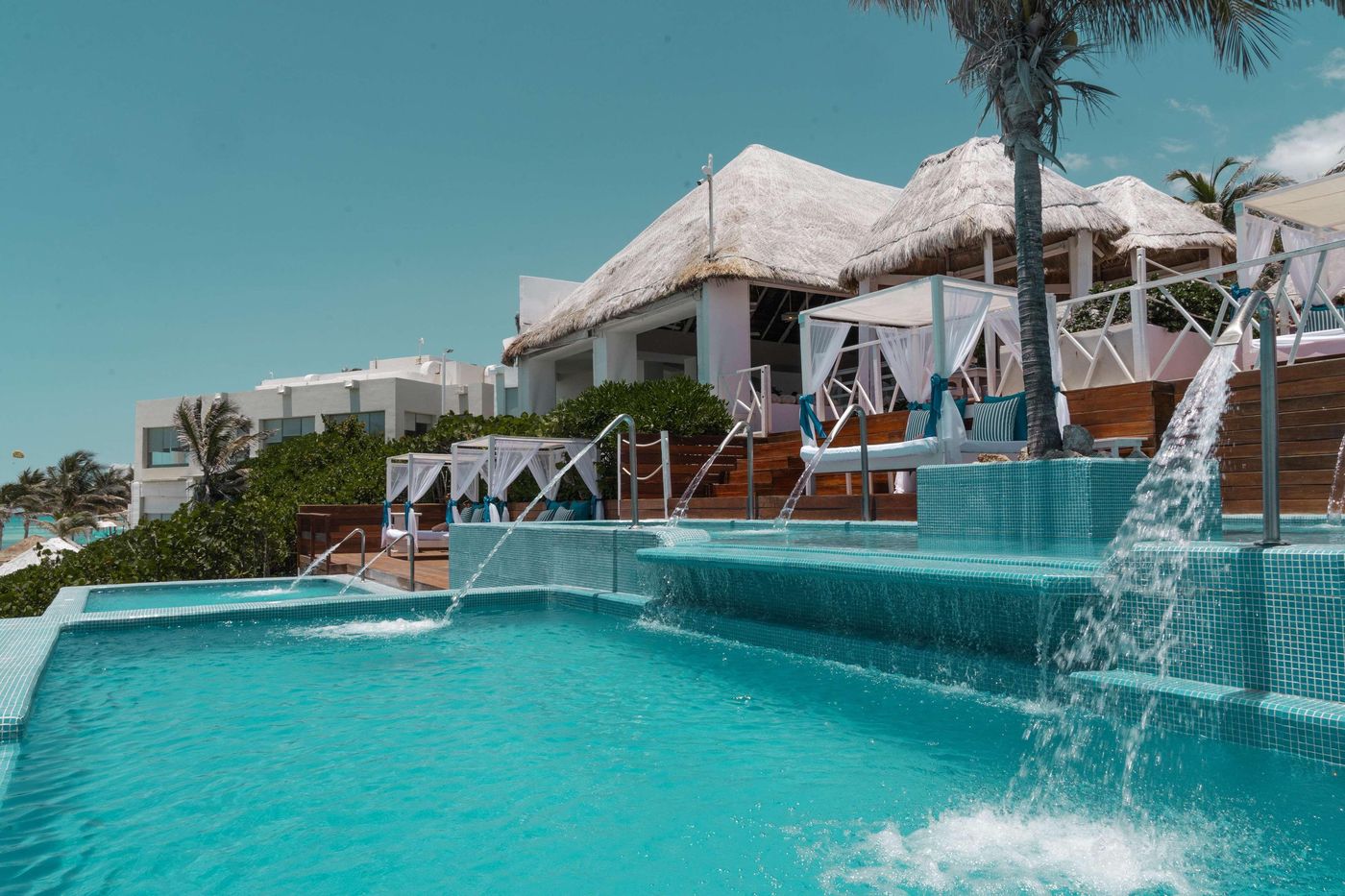 Grand-Oasis-Cancun-Pool-7