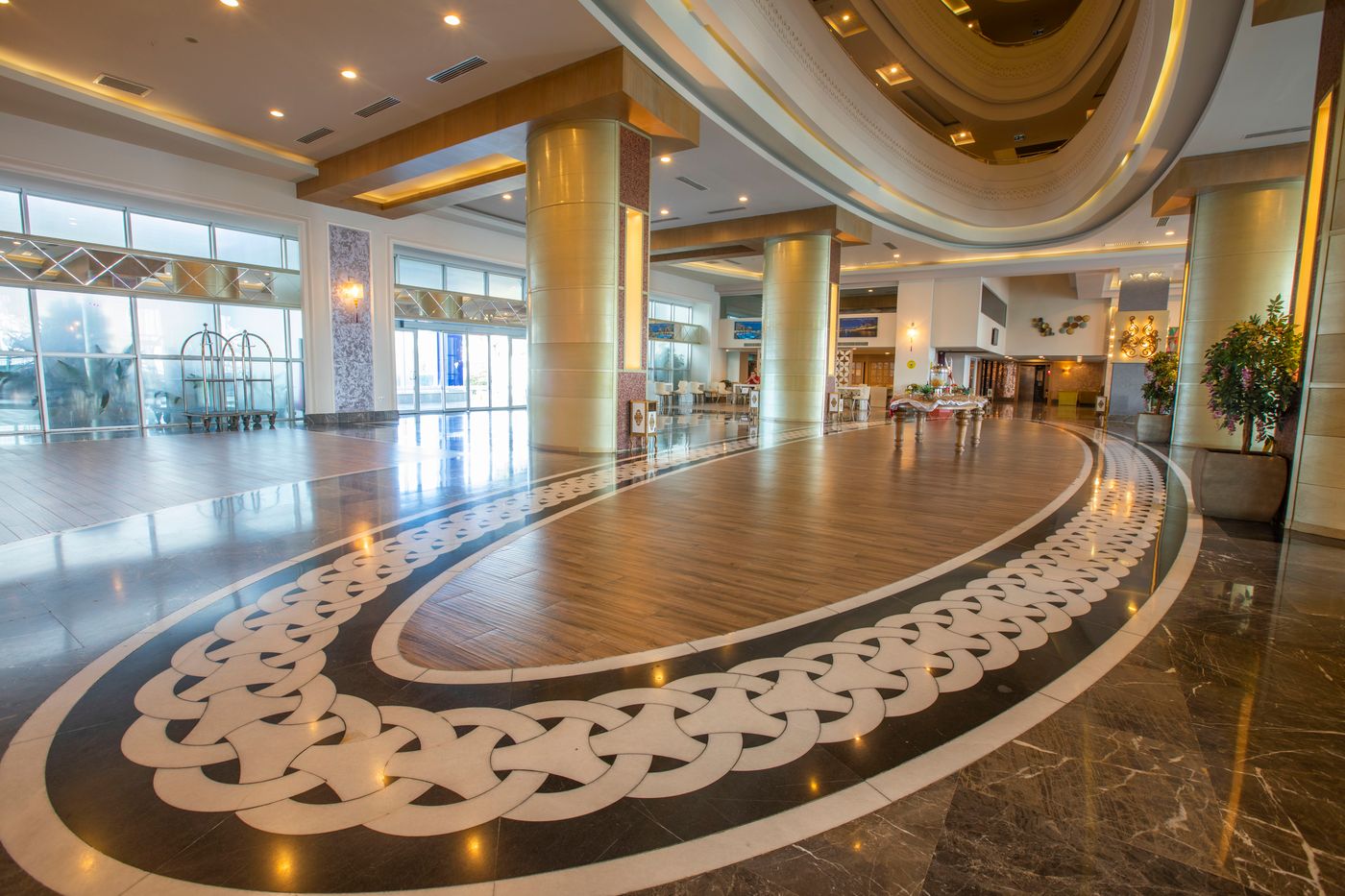 Orange-County-Resort-Hotel-Alanya-Lobby-39