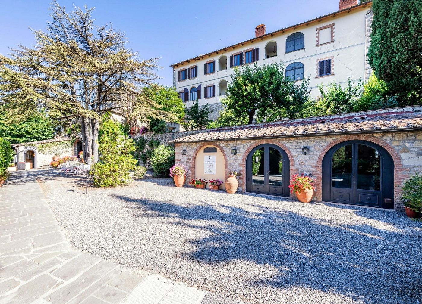 Relais-Vignale---Spa-Terrace-5