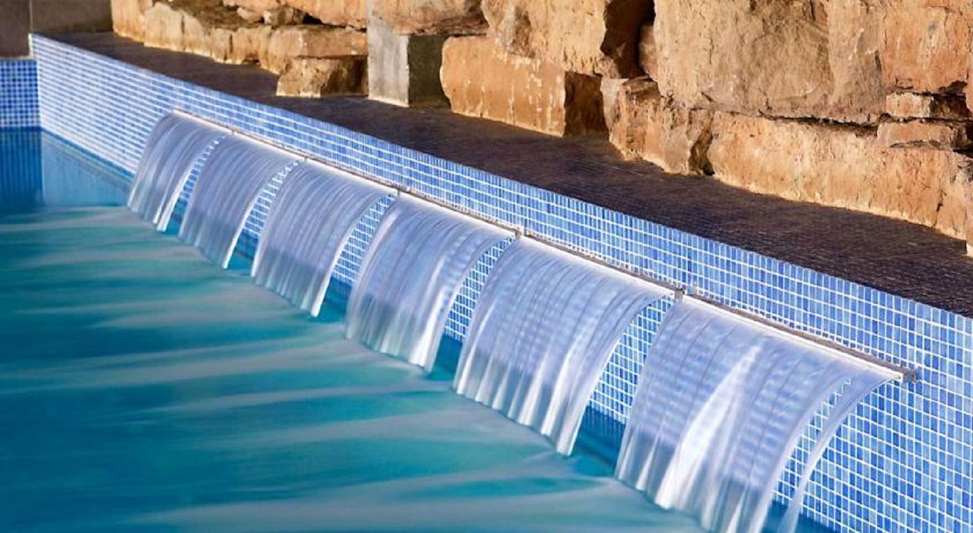 Balneario-Rocallaura-Pool-6