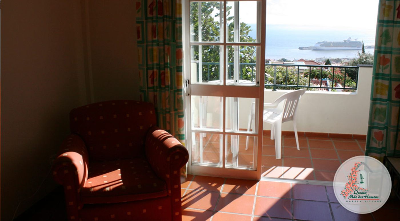 Quinta-Mae-Dos-Homens-Garden-Village-Room-19