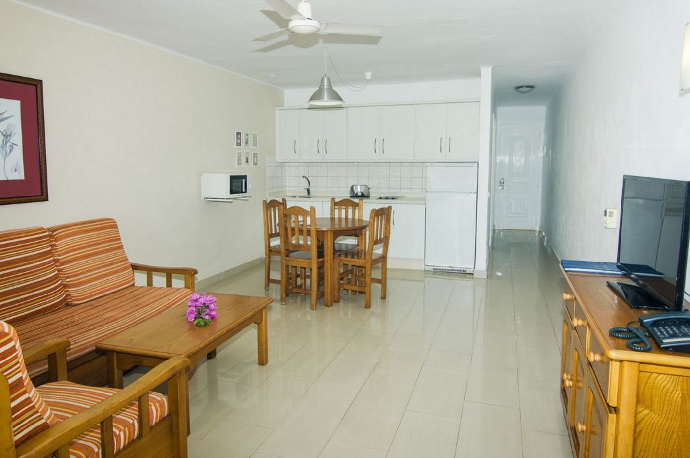 Parque Tropical Apartments