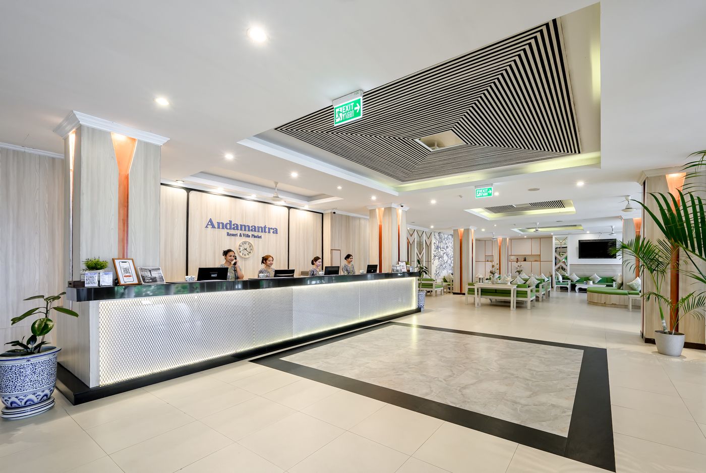 Centara-Blue-Marine-Resort-and-Spa-Phuket-Lobby-48