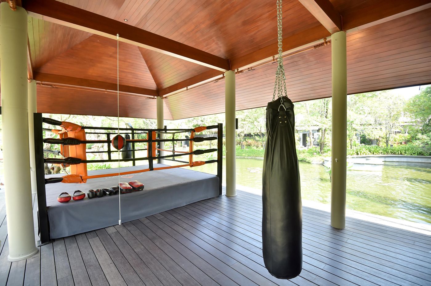 Anantara-Phuket-Layan-Resort---Spa-Sports-and-Entertainment-81