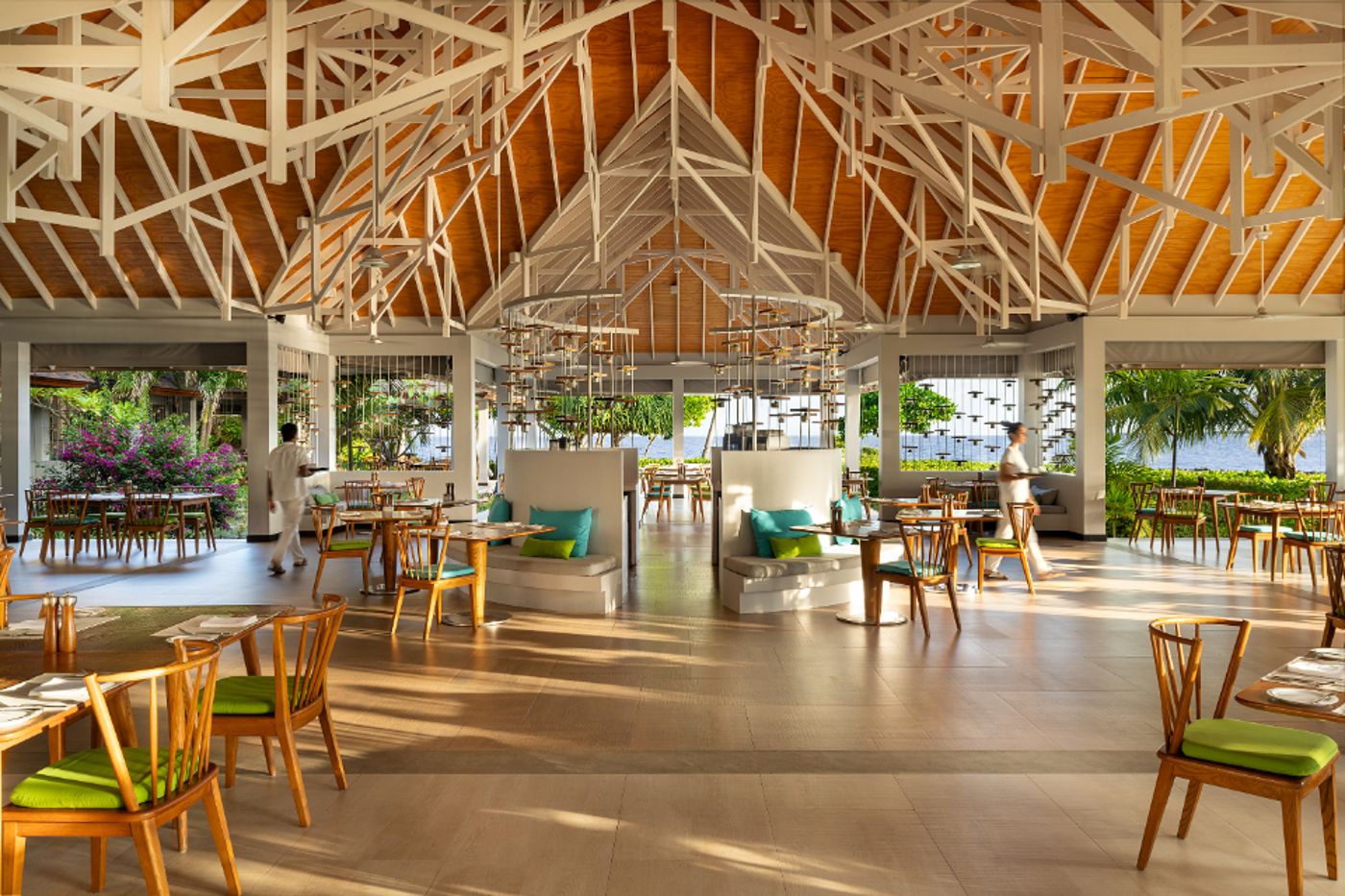 Niva Dhigali Maldives 12.03