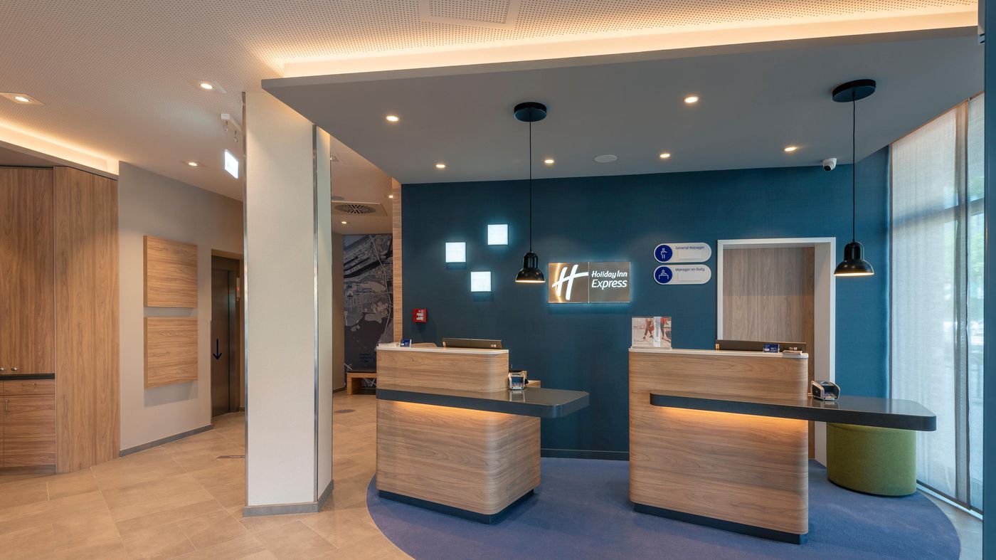 Holiday Inn Express Offenbach - Germany - Offenbach - Lobby - 0
