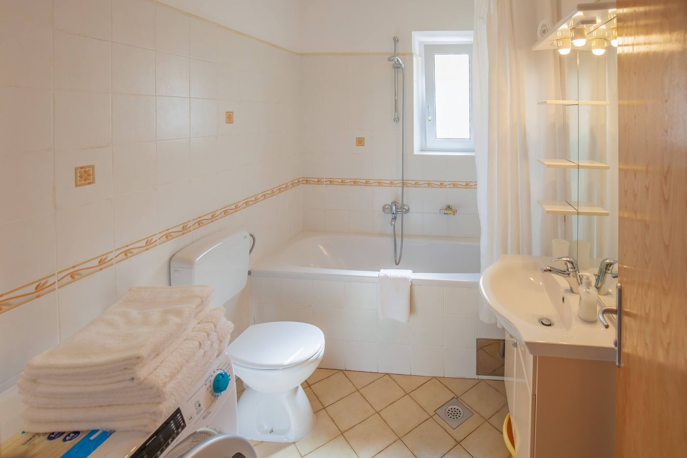 Ivana-Croatia-DUBROVNIK-Room-3