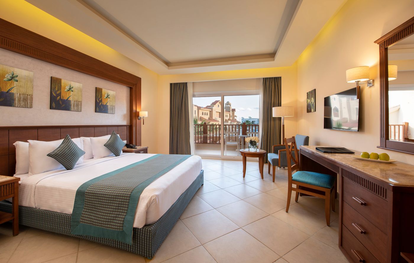 Charmillion Club Aqua Park