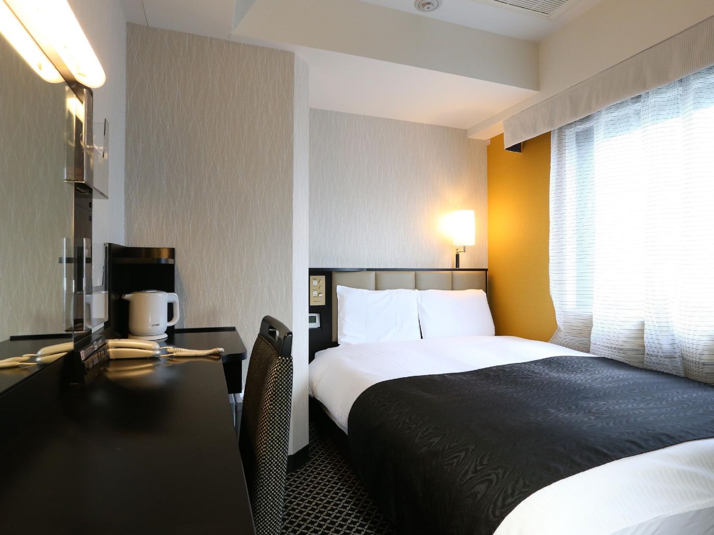 APA Hotel Roppongi Eki-mae-Japan-Tokyo-Room-3