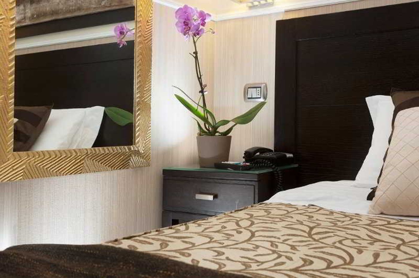 Yes-Hotel-Boutique-Rome-Room-19