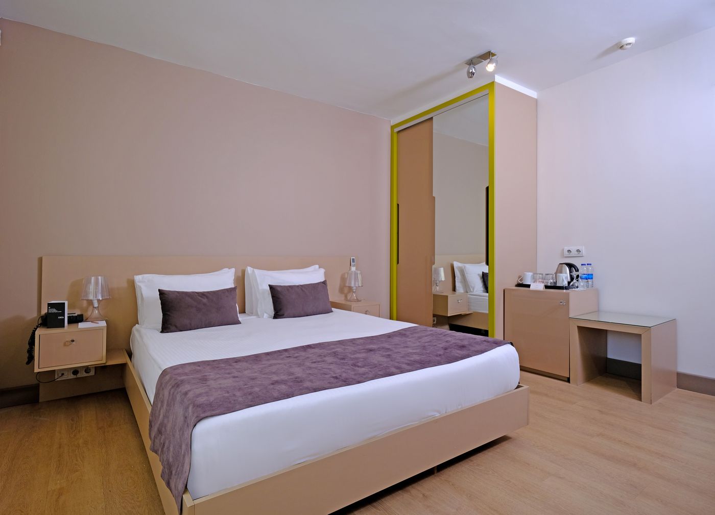 Cheya-Besiktas-Hotel---Suites-Room-26