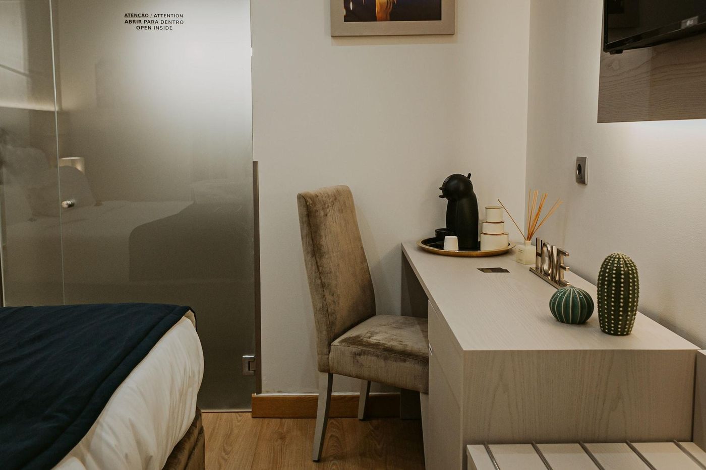 Seven-Dreams-Suites-Room-28