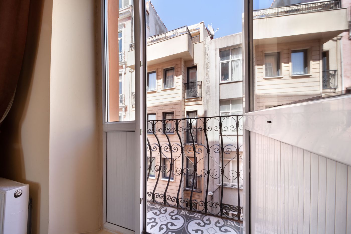 Taxim Cool-Turkey-istanbul-Room-7