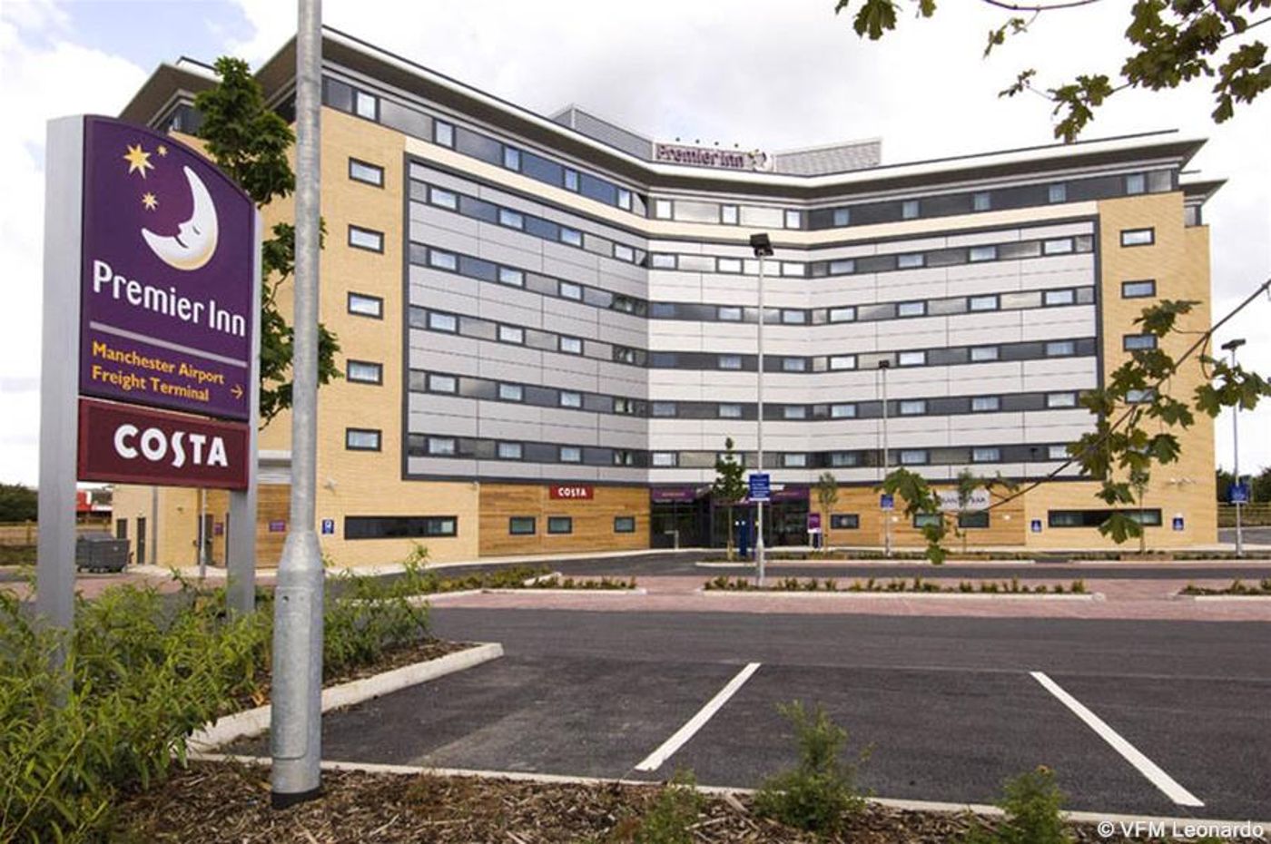 Premier Inn MAN Airport (M56/J6) Runger Lane South-United Kingdom-MANCHESTER AIRPORT-General view-1