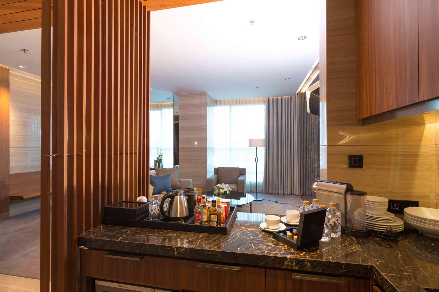 Lancaster-Bangkok-Room-19