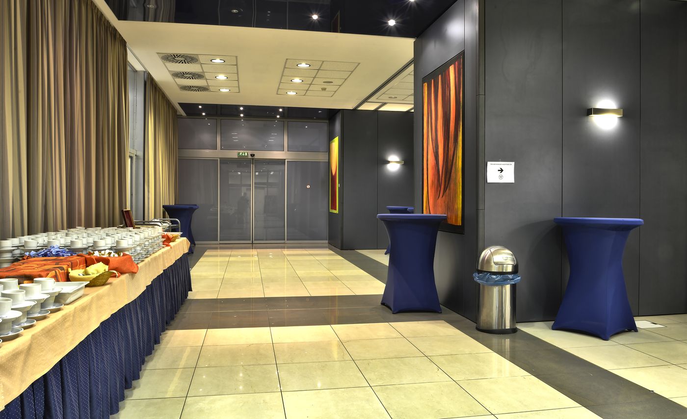 Olympik-Artemis-Conferences-13