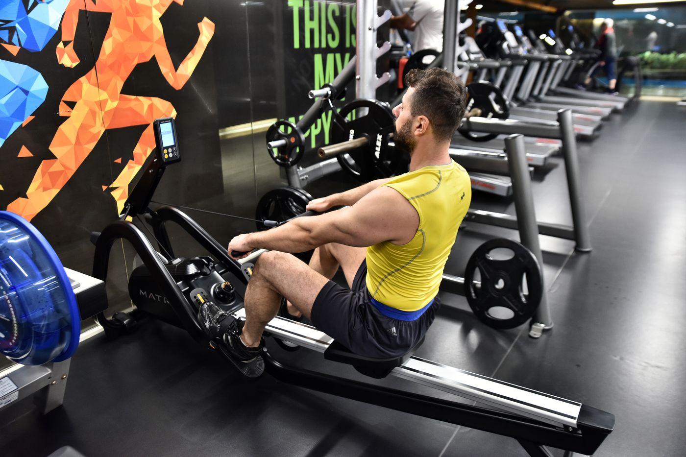 Dosso-Dossi-Hotels-Downtown-Sports-and-Entertainment-51