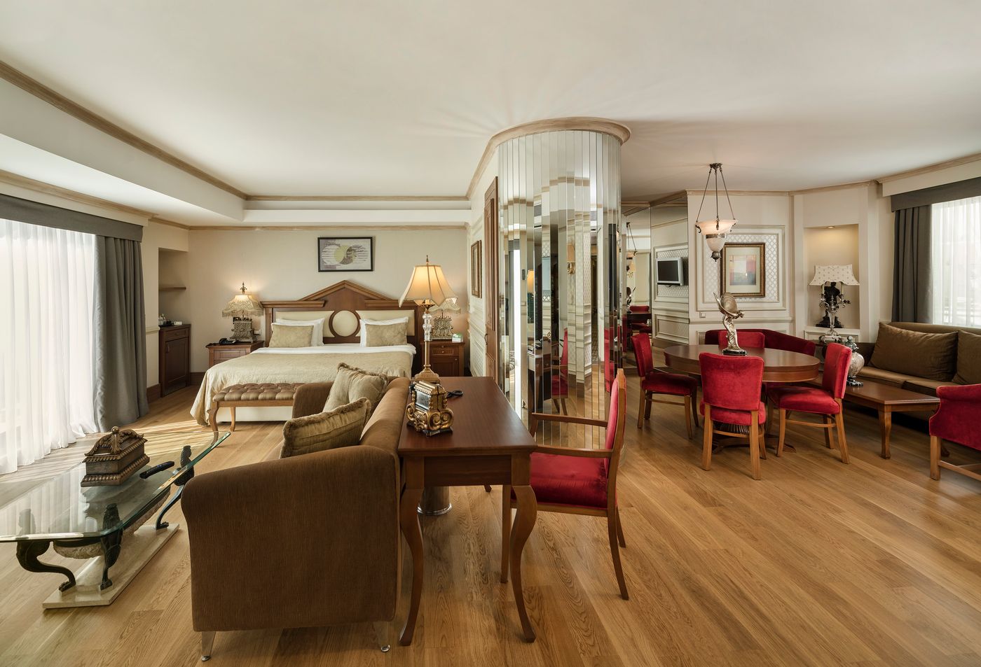 Holiday-Inn-Istanbul-Old-City-Room-7