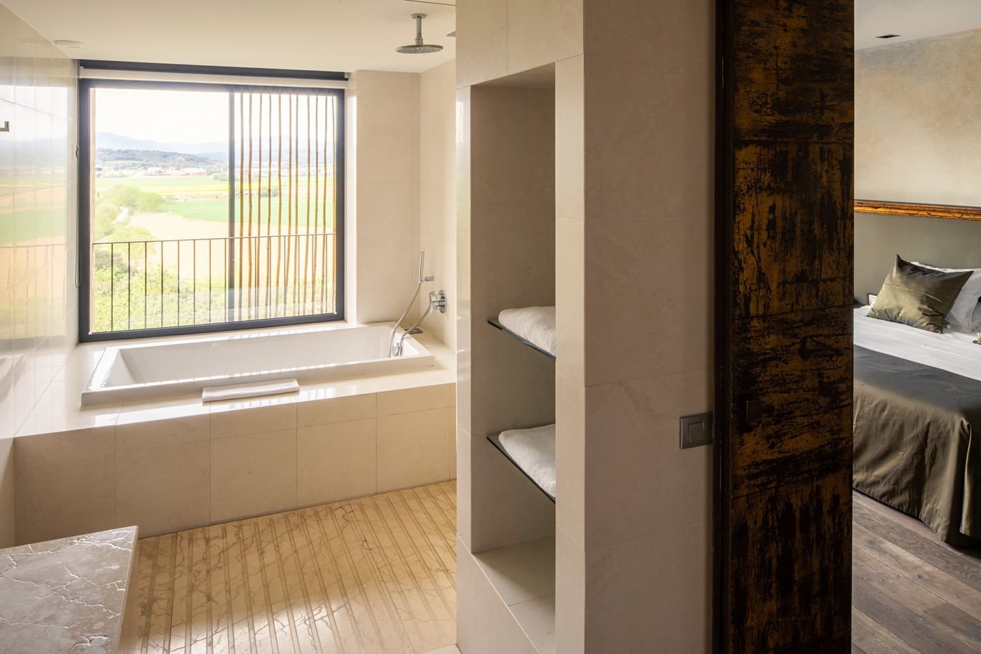 Hotel-Castell-D-Emporda-Room-26