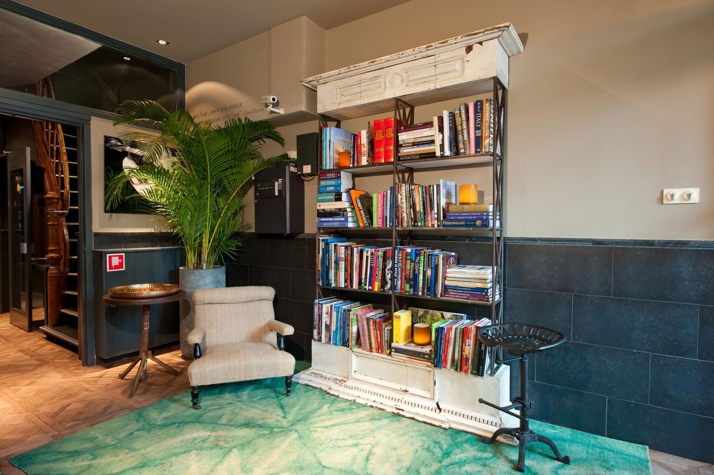 Max-Brown-Hotel-Museum-Square--part-of-Sircle-Collection-Lobby-10