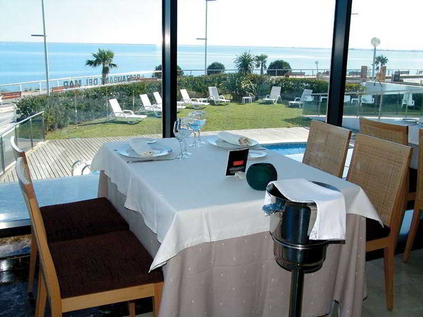 Hotel-Flamingo-Restaurant-6