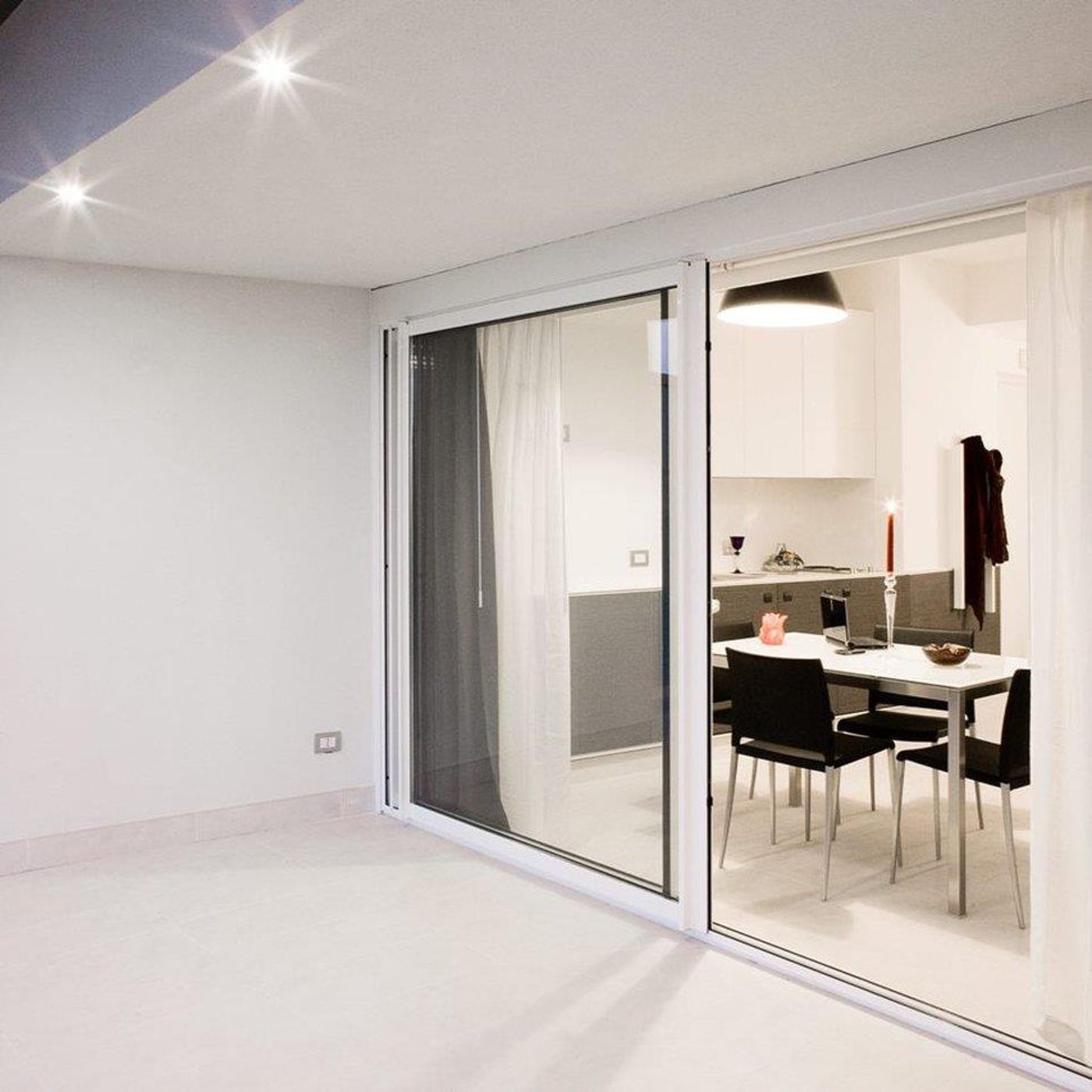 Lungotevere-Suite-Lobby-11