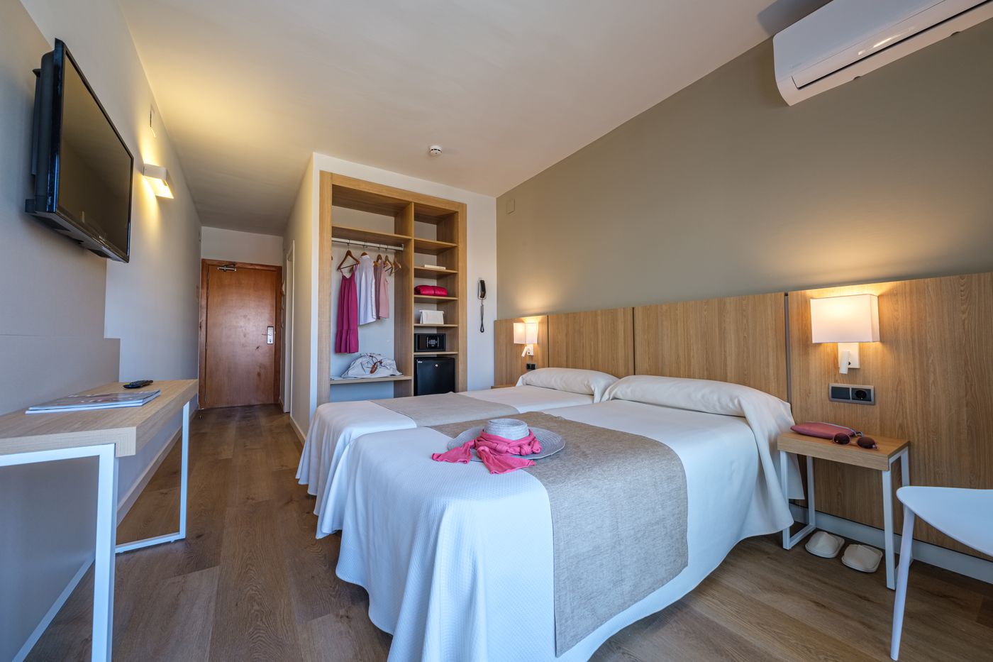 California-Garden-Room-19