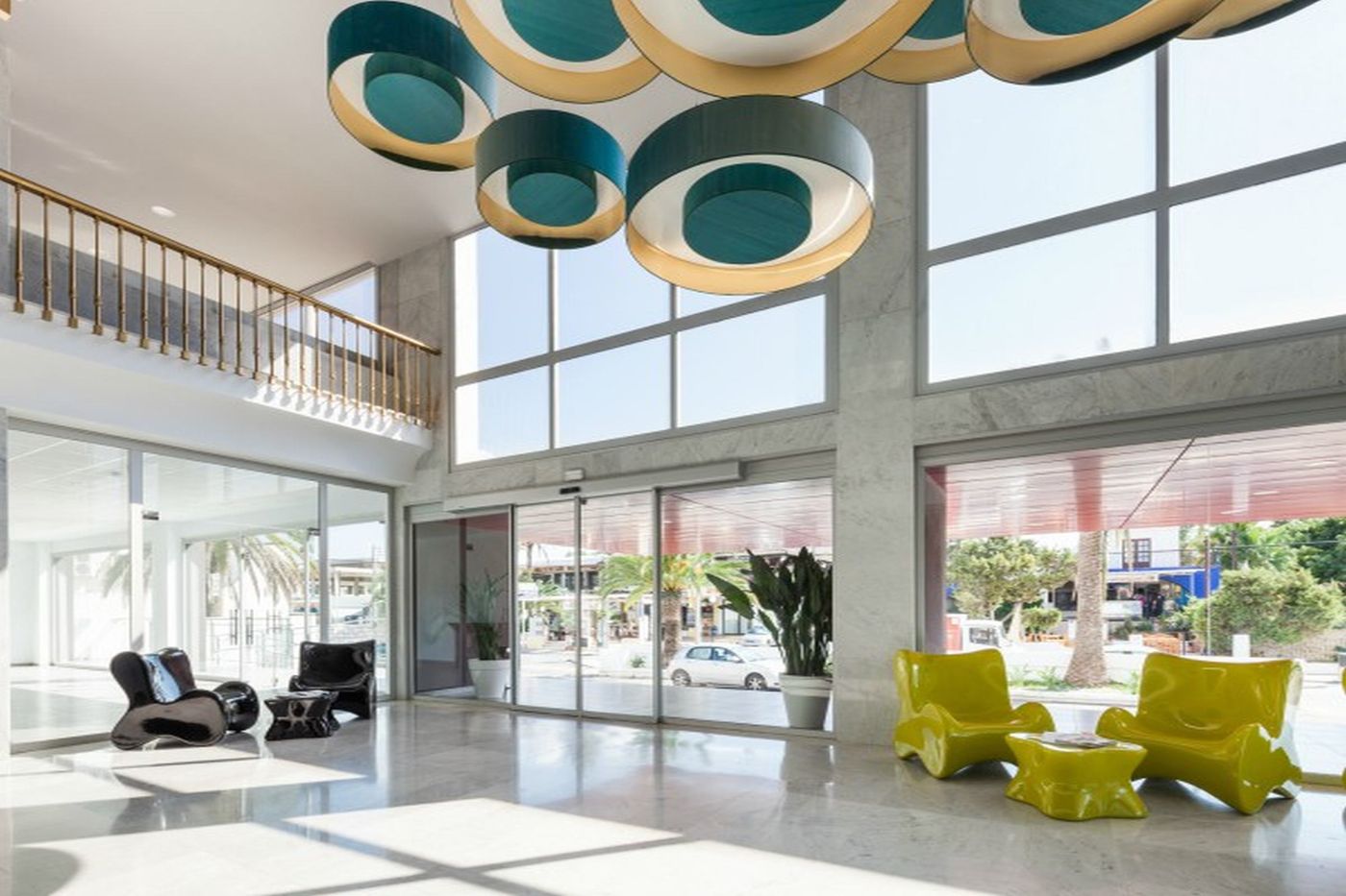 Axel-beach-Ibiza---Adults-Only-Lobby-24