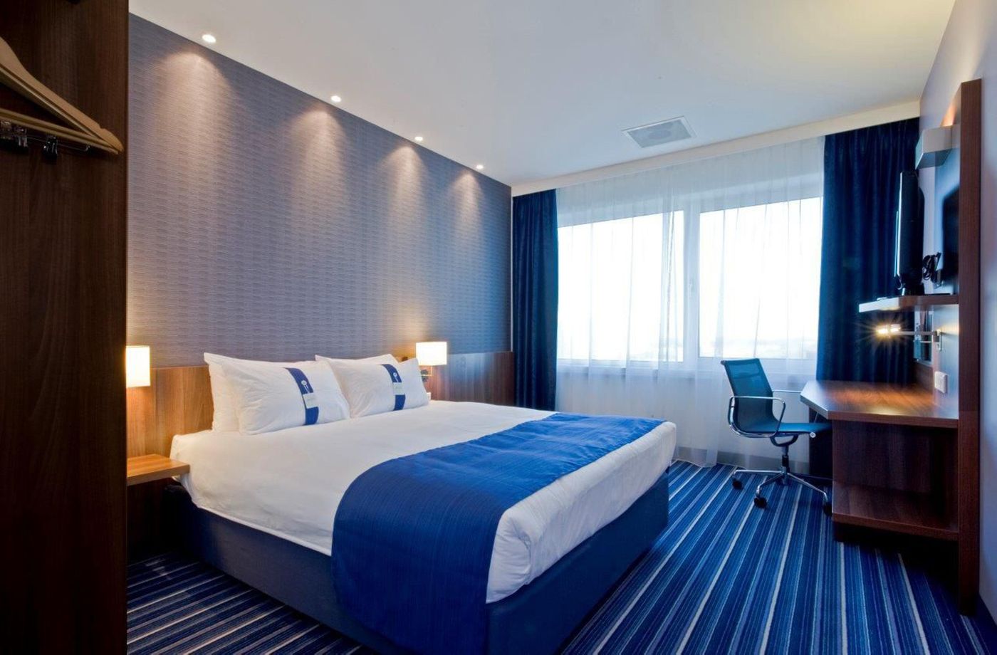 Holiday Inn Express London - Vauxhall Nine Elms - United Kingdom - LONDON - Room - 4