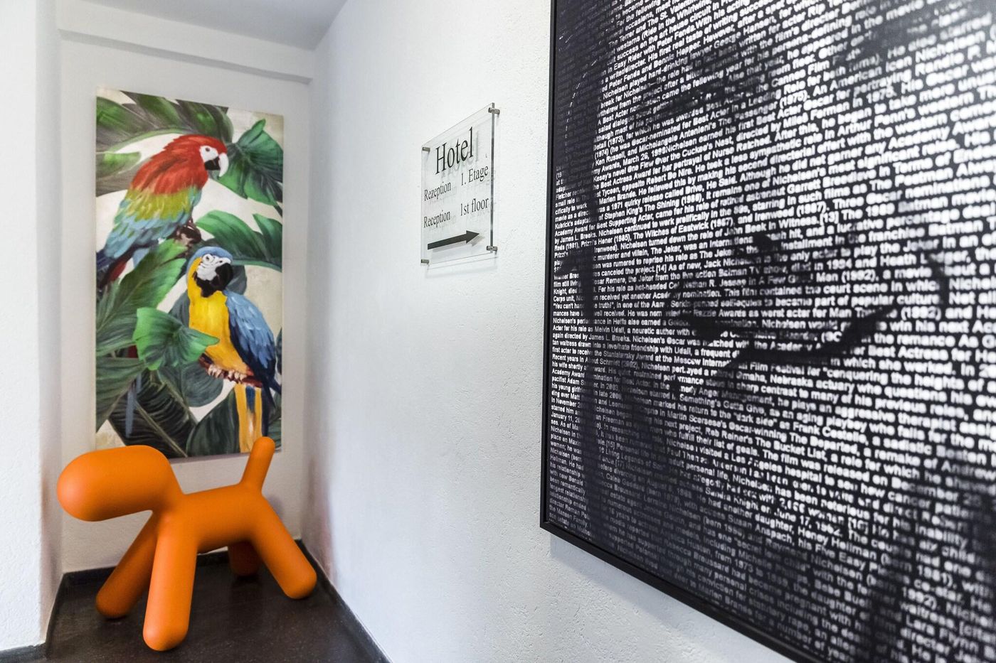 Hotel-Ambiente-Berlin-City-Lobby-21