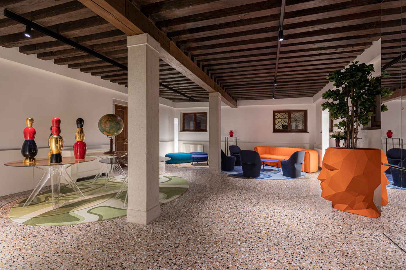 Palazzo Dei Fiori By Room Mate-Italy-Venice-Lobby-4