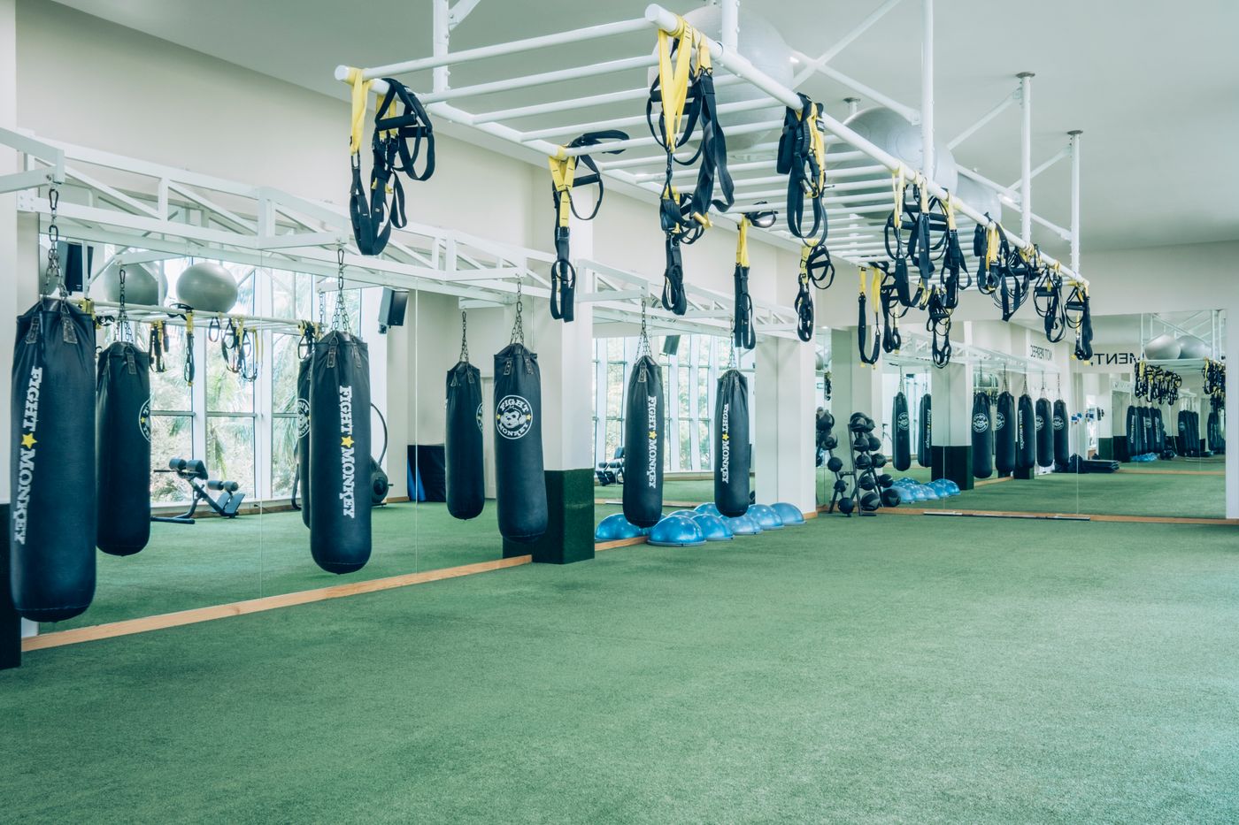 Iberostar-Grand-Paraiso-All-Inclusive-Sports-and-Entertainment-71