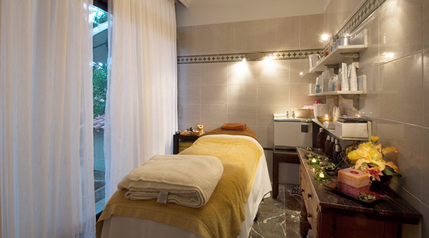 Eden-Roc-Sports-and-Entertainment-56