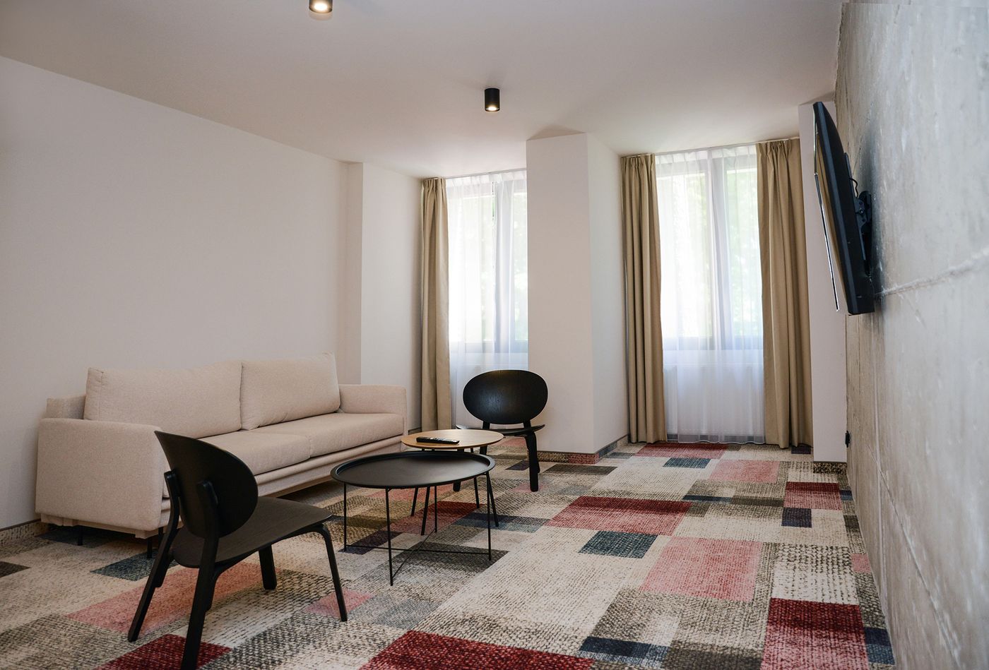 Forest-Hotel-Room-16