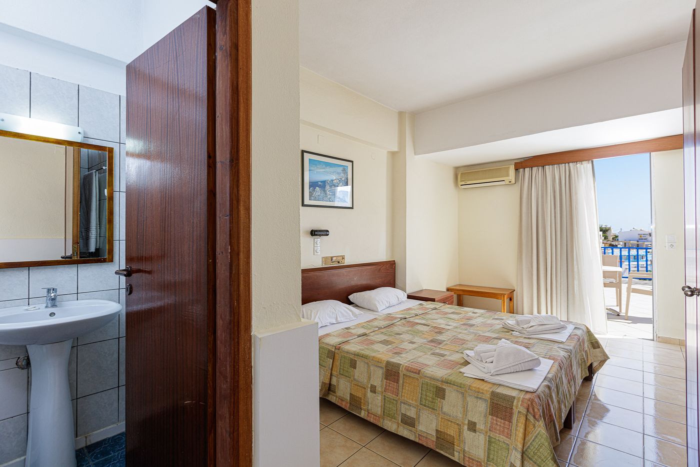 Bali-Beach---Sofia-Village-Room-16