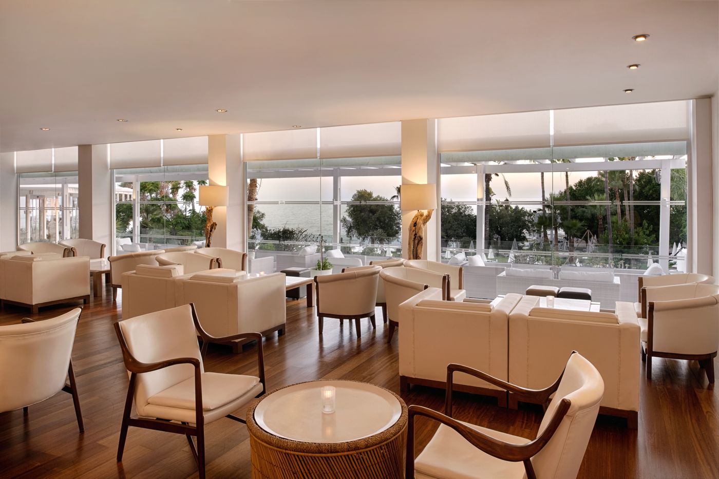 Grecian-Sands-Hotel-Bar-42