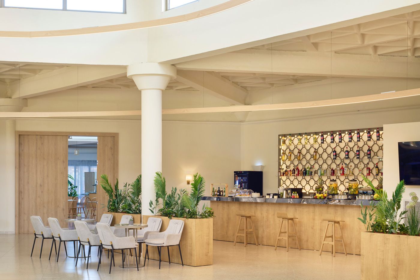 Sol Tropikal Durres 15.12.25