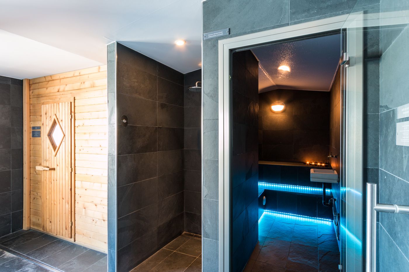 Artiem-Carlos-III-Sports-and-Entertainment-42