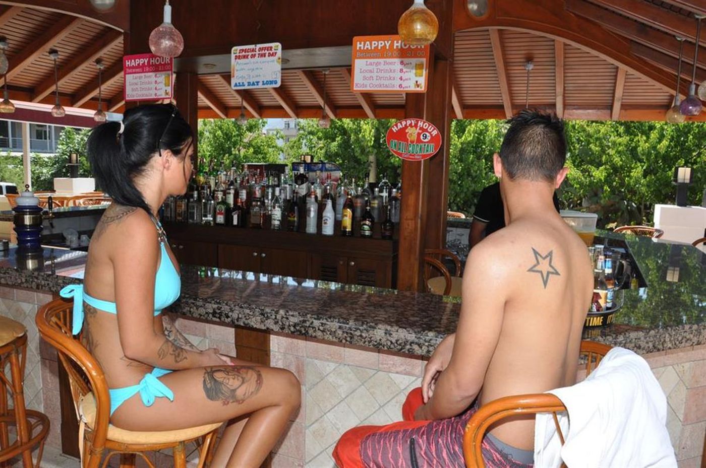 Candan-Apart-Hotel-Bar-16