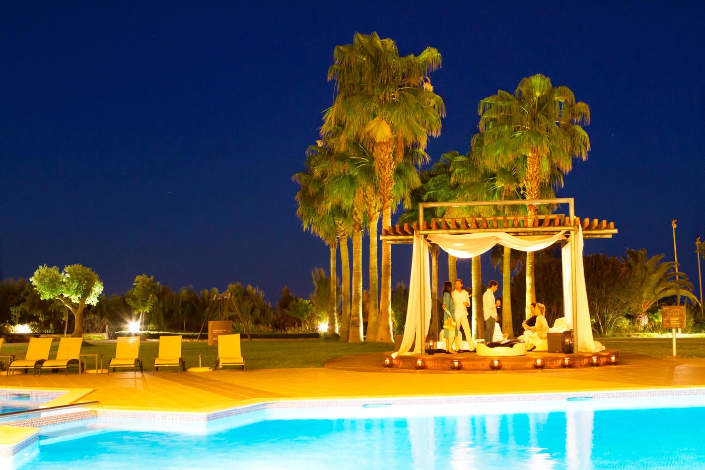 Hotel-Eurotel-Altura-Pool-10