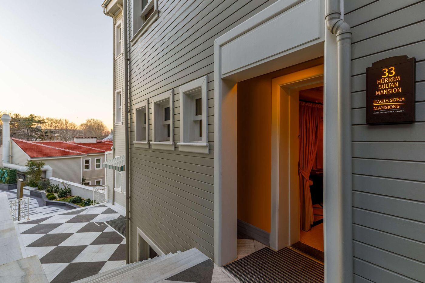 Hagia-Sofia-Mansions-Curio-Collection-by-Hilton-Room-85